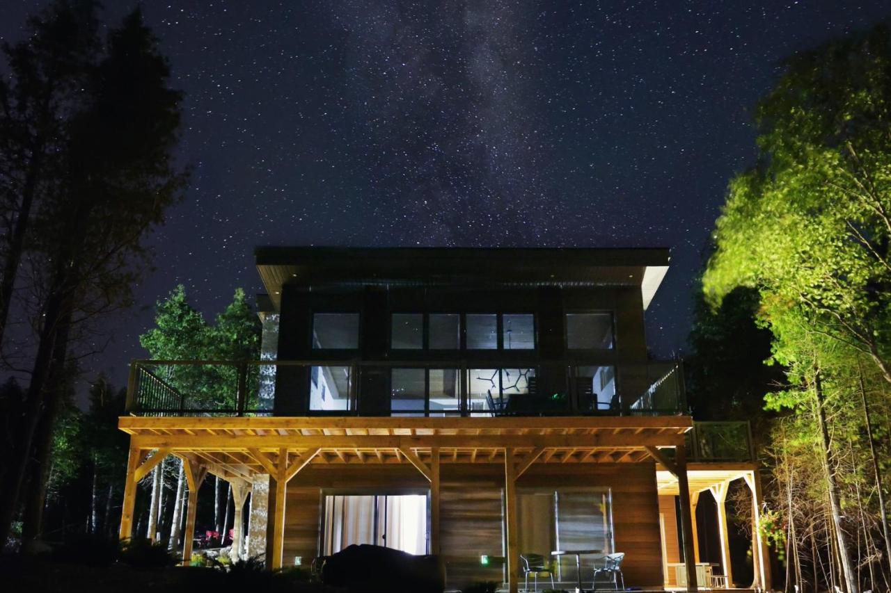 Stone Cove Waterfront Adults Only B&B 토버모리 외부 사진
