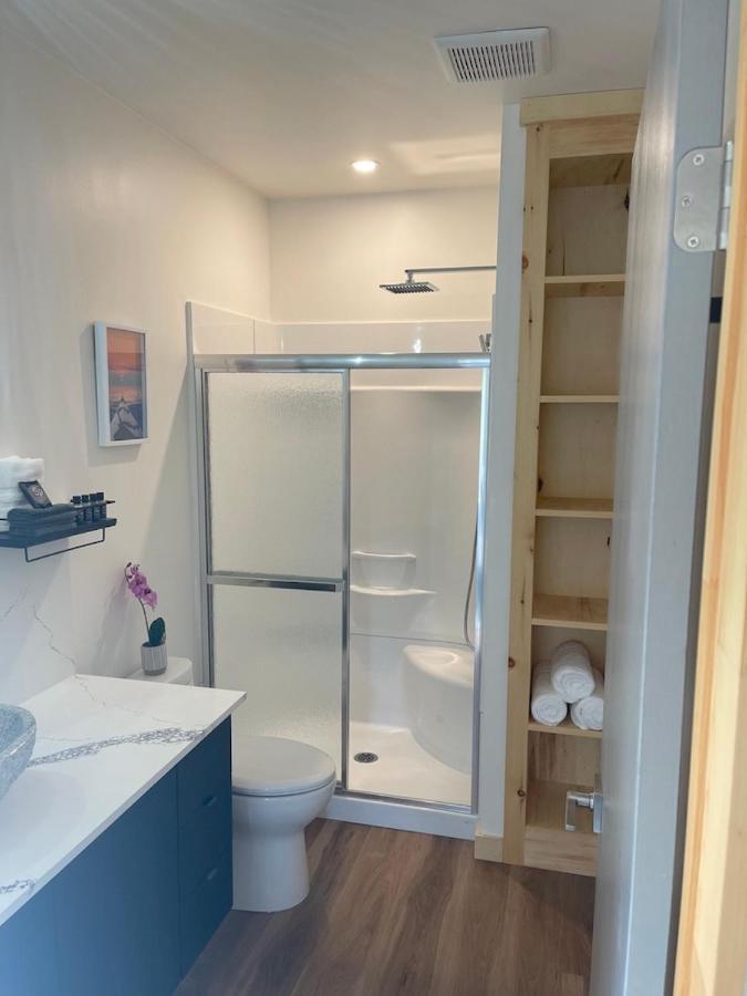 Stone Cove Waterfront Adults Only B&B 토버모리 외부 사진