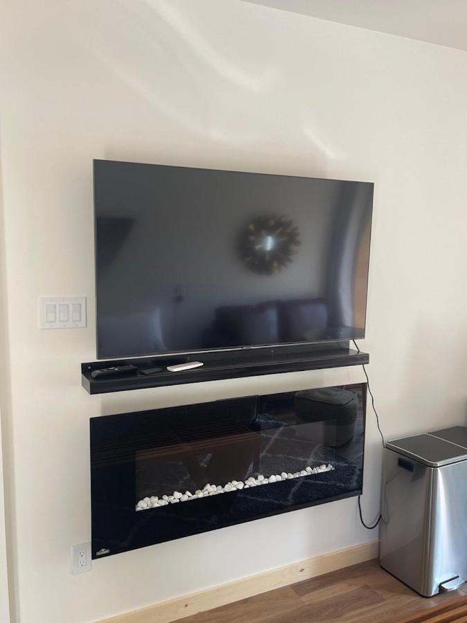 Stone Cove Waterfront Adults Only B&B 토버모리 외부 사진