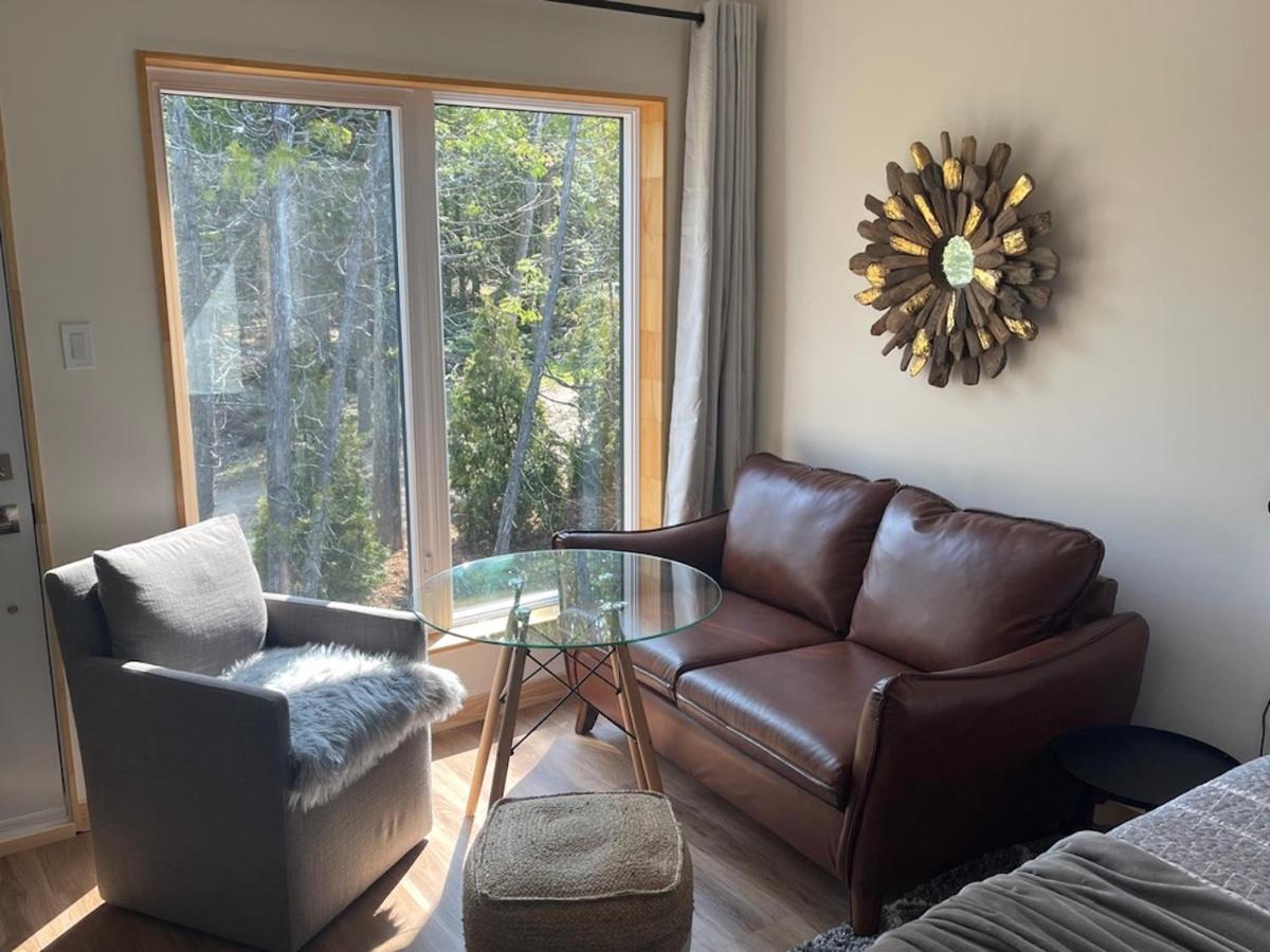 Stone Cove Waterfront Adults Only B&B 토버모리 외부 사진