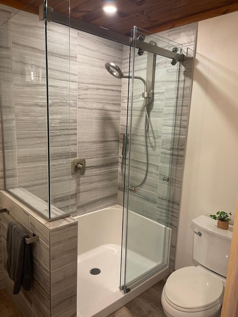 Stone Cove Waterfront Adults Only B&B 토버모리 외부 사진